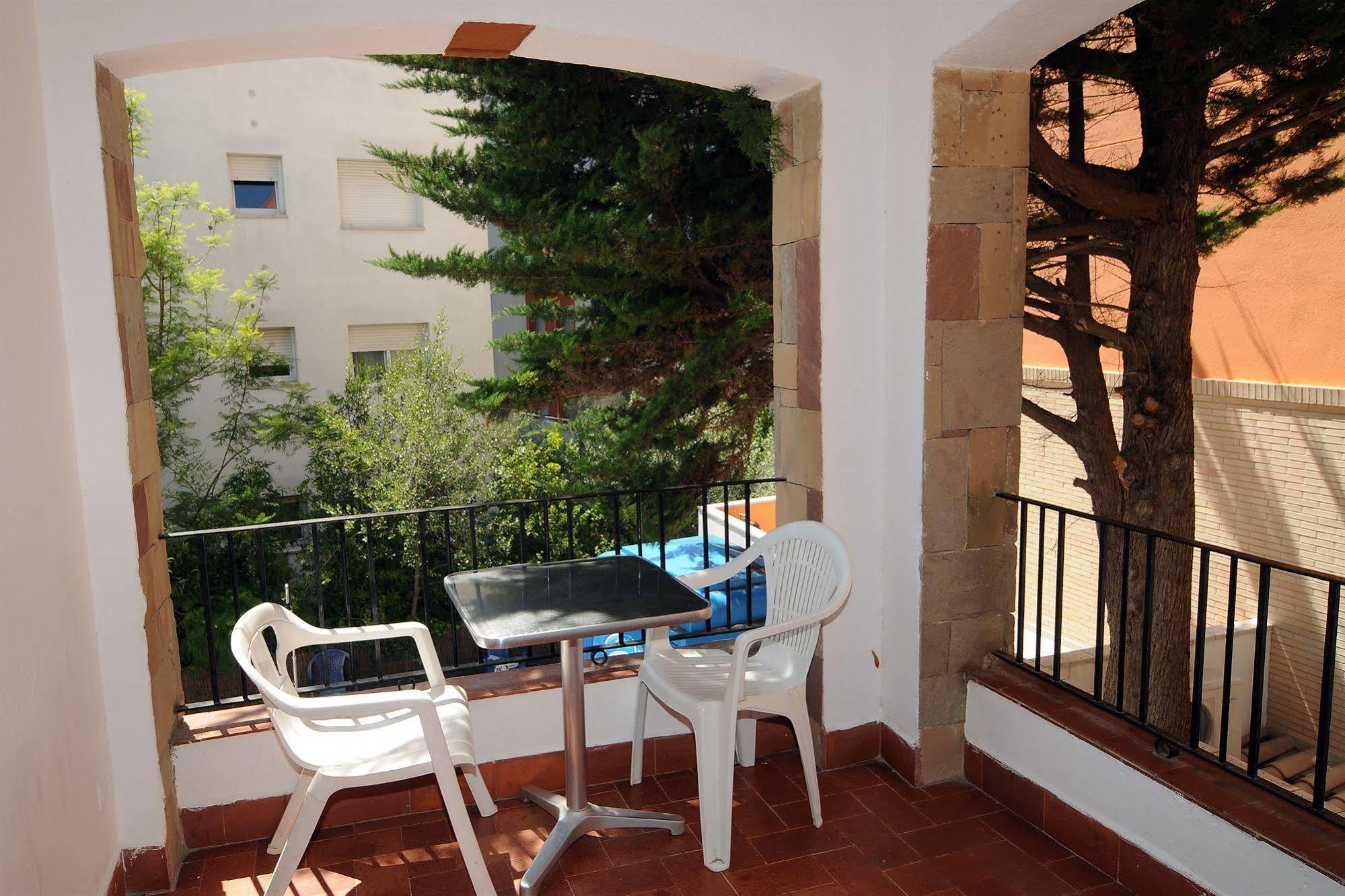 Apartamentos Ar Caribe Льорет-де-Мар Экстерьер фото