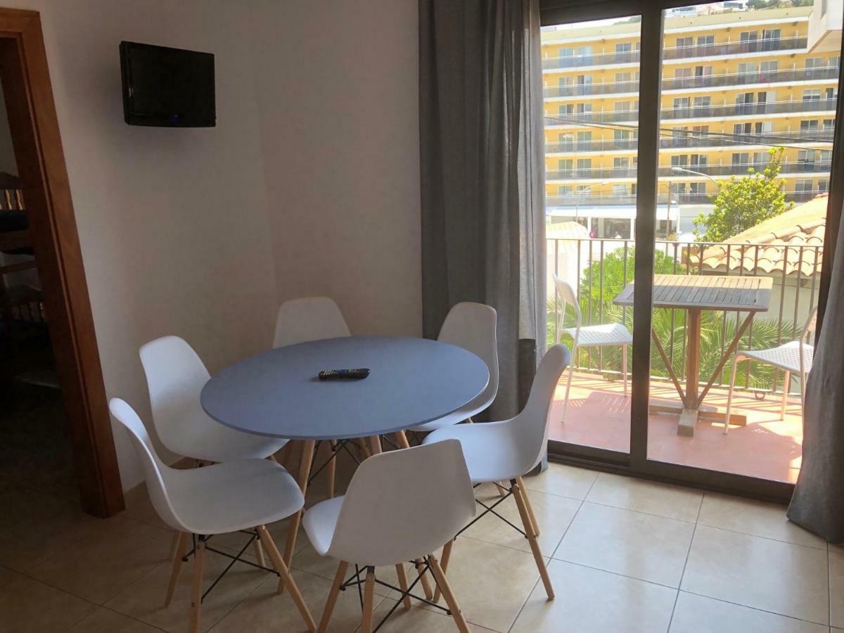 Apartamentos Ar Caribe Льорет-де-Мар Экстерьер фото